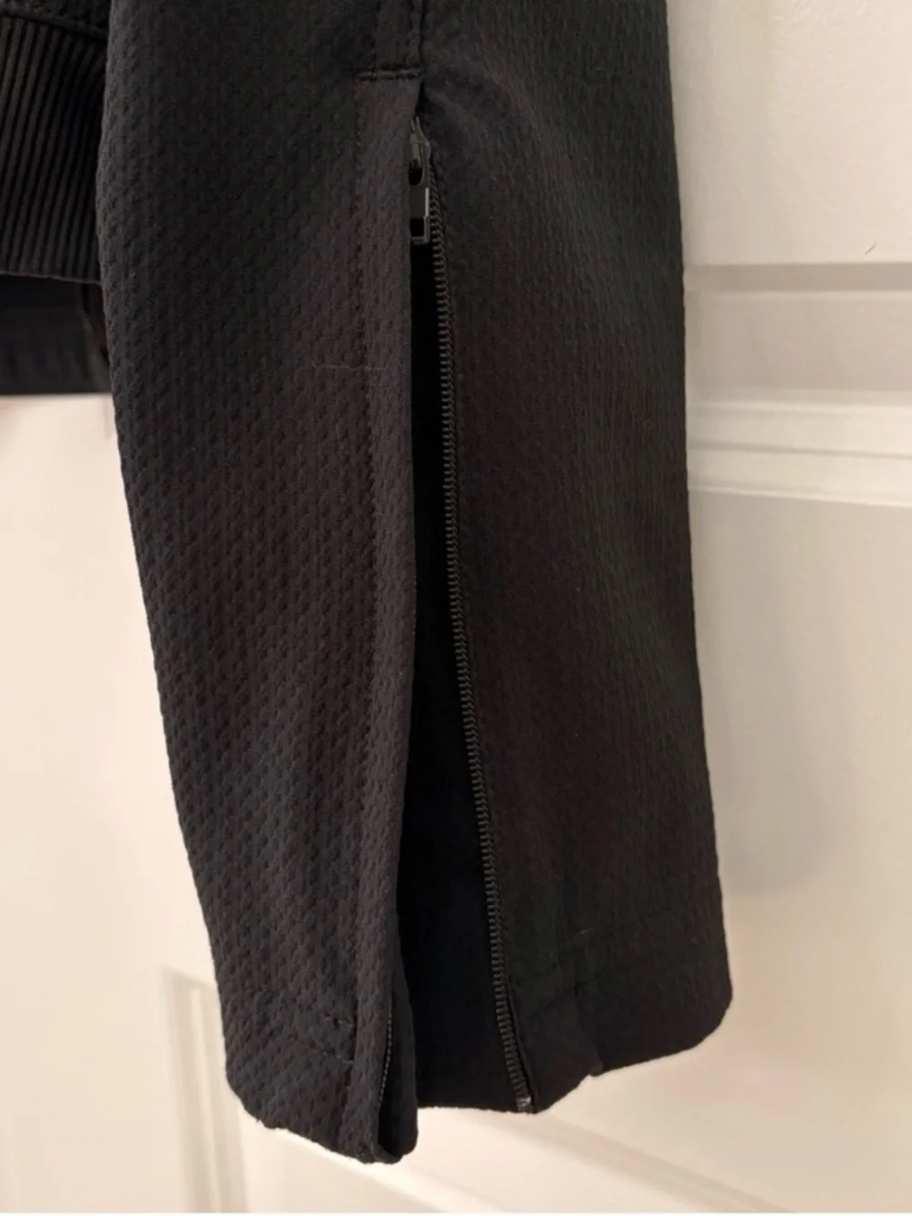 Nike Sphere Dry Full Zip Jacket Women Small Black Athletic Running Zip Up - Picture 2 of 6